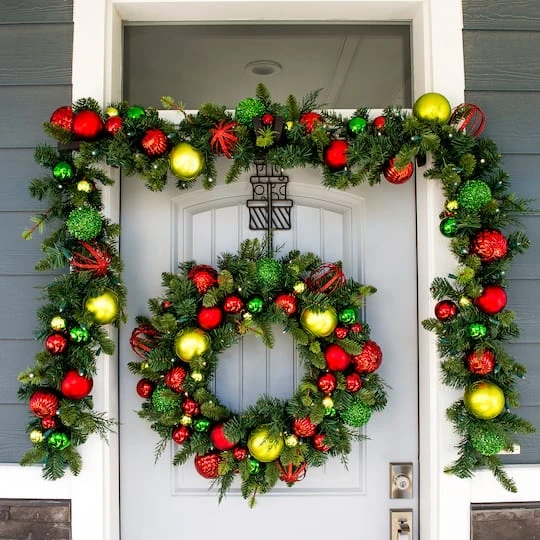 Village Lighting 30" Pre-Lit Festive Holiday Christmas Wreath, Clear LED Lights 4 Village Lighting 30" Pre-Lit Festive Holiday Christmas Wreath, Clear LED Lights - Image 4