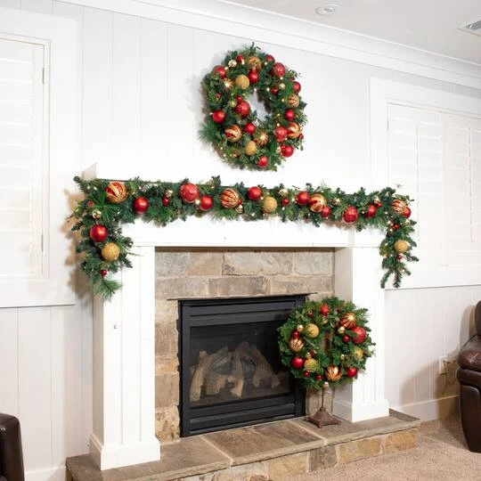 Village Lighting 30" Pre-Lit Christmas Classic Wreath, Clear LED Lights 8 Village Lighting 30" Pre-Lit Christmas Classic Wreath, Clear LED Lights - Image 8
