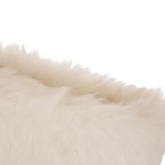 Glitzhome® 21" White Plush Stocking, Set Of 2 6 Glitzhome® 21" White Plush Stocking, Set Of 2 - Image 6