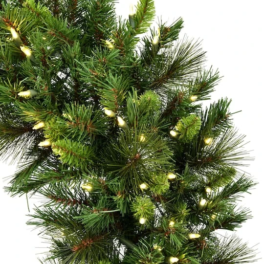 30" White Mini LED Lights Bangor Mixed Pine Artificial Christmas Wreath 3 30" White Mini LED Lights Bangor Mixed Pine Artificial Christmas Wreath - Image 3