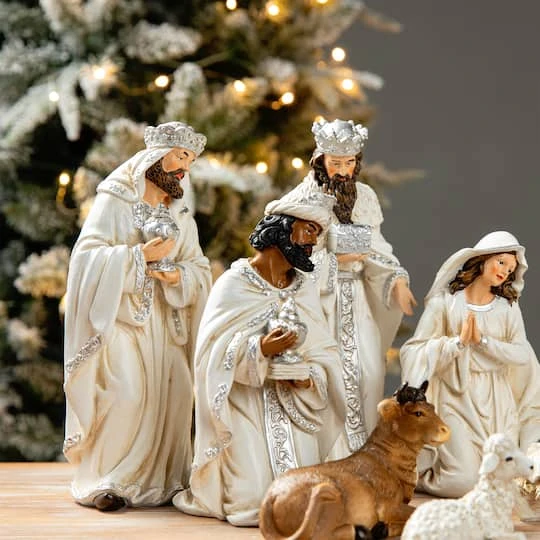 Glitzhome® Ivory Resin Nativity Figurine Set 4 Glitzhome® Ivory Resin Nativity Figurine Set - Image 4