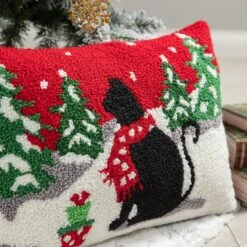 Glitzhome® Hooked Christmas Cat Pillow -Michaels Store D652355S 4