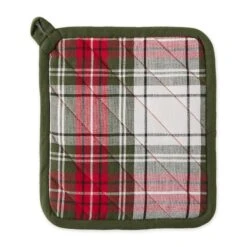 DII® Christmas Plaid Oven Mitt & Potholder Set -Michaels Store D660557S 3