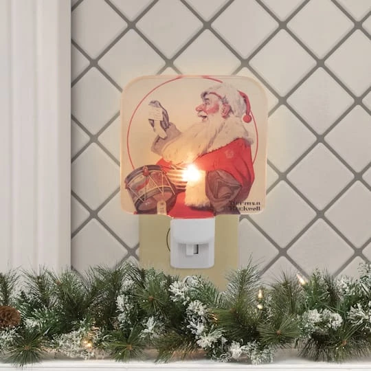 Northlight 6" Norman Rockwell 'A Drum For Tommy' Glass Christmas Night Light 3 Northlight 6" Norman Rockwell 'A Drum For Tommy' Glass Christmas Night Light - Image 3